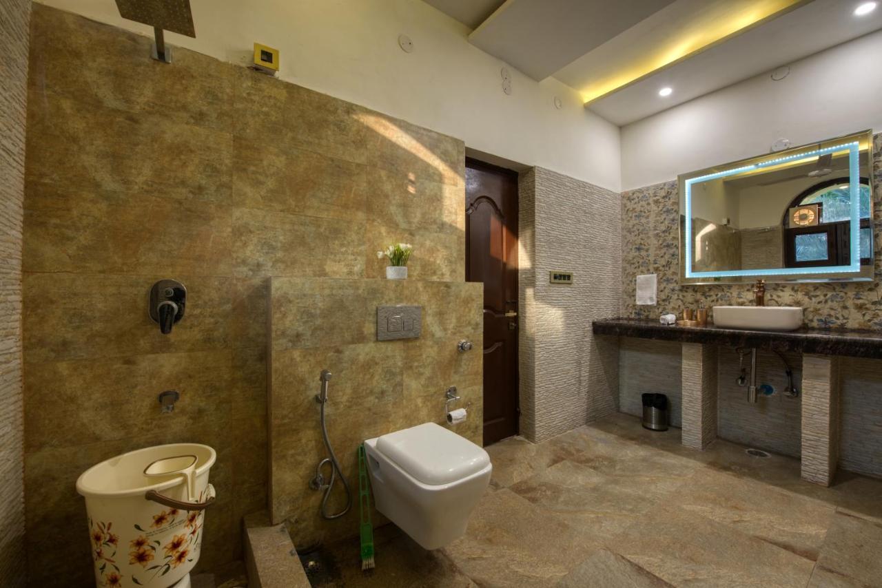 Sunahari Bagh - Pool Farm Retreat @ גורגאון מראה חיצוני תמונה