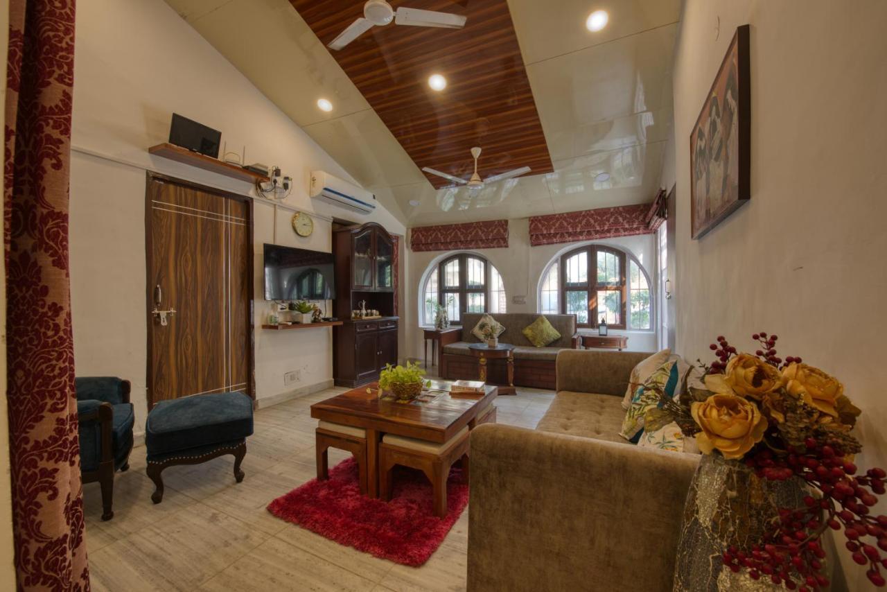 Sunahari Bagh - Pool Farm Retreat @ גורגאון מראה חיצוני תמונה